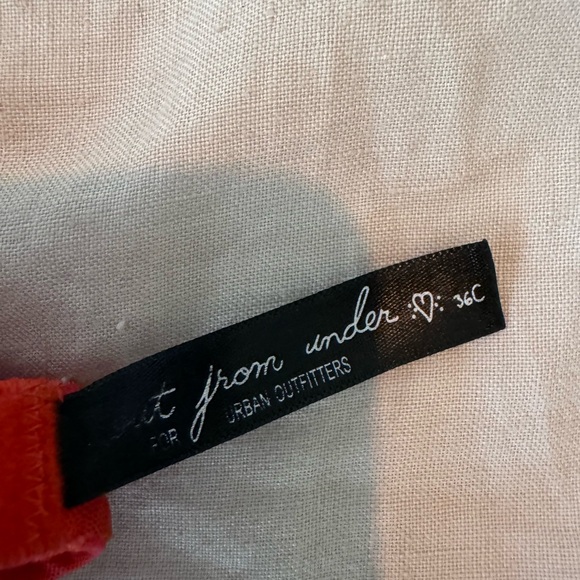 Urban outfitters mesh bra - 36c - Picture 5 of 5